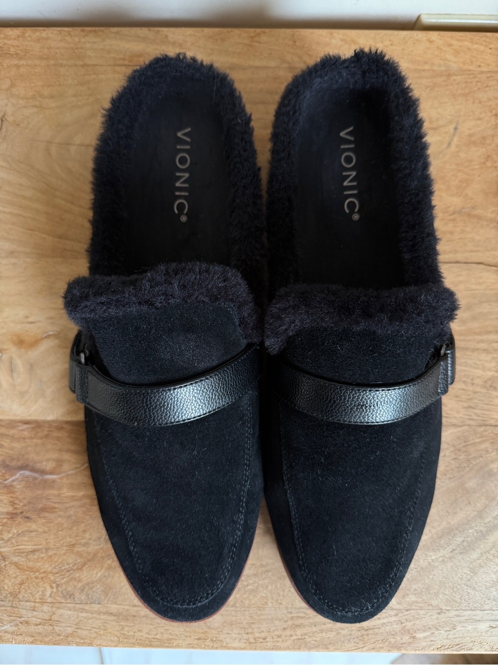 Vionic Kailen Black Suede Faux Fur Shearling Lug Sole Mule Clogs Women’s Size 10 - Picture 6 of 14